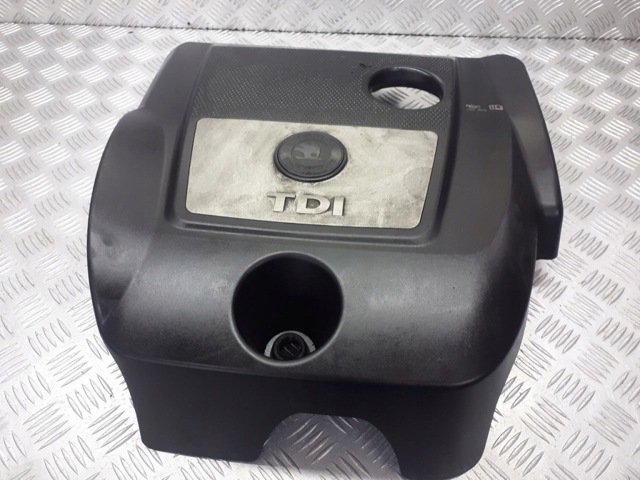 VAG 038103925GB Крышка двигателя в наличии Хмельницкий
