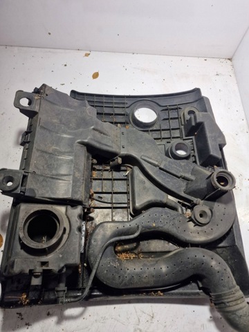 03C129607K VAG Корпус фильтра купить в Чернигов