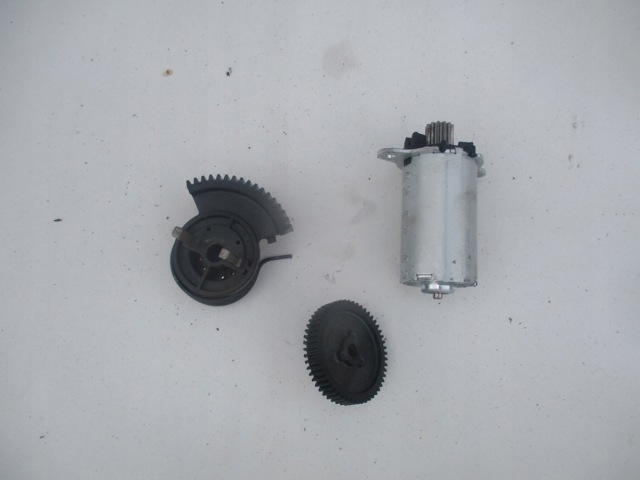 VAG 03L131512BQ Радиатор системы EGR в наличии Одесса