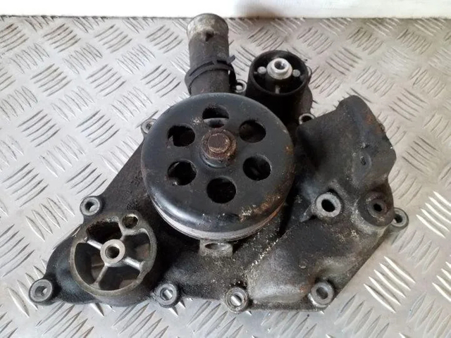 Насос охлаждения 04792838AA CHRYSLER