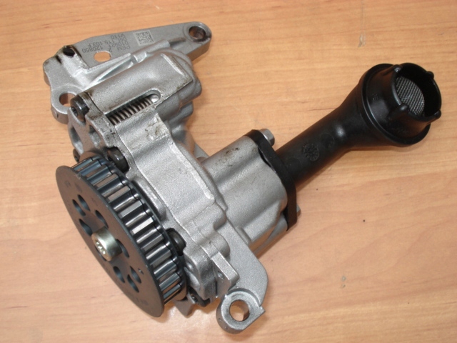05L115103F VAG Насос масляный купить в Харьков