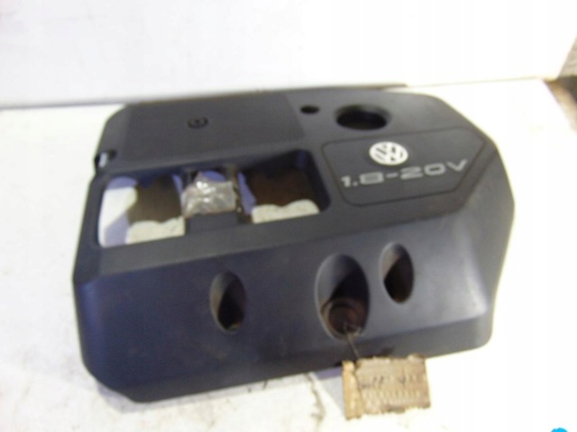 VAG 06A103925K Крышка мотора декоративная в наличии Житомир