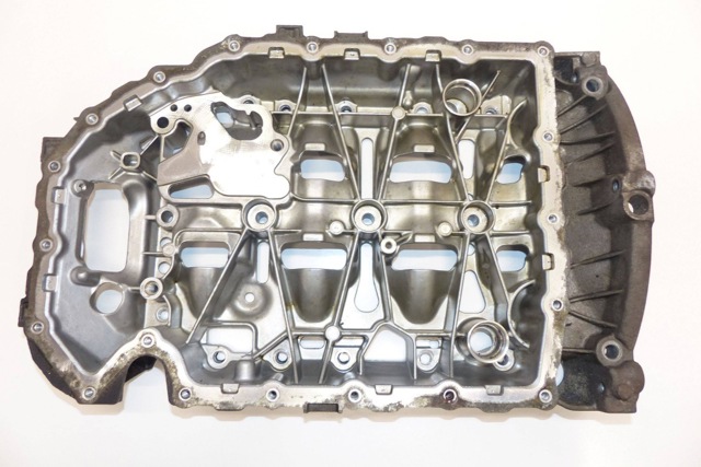VAG 06K103603CT Поддон масляный картера двигателя, верхняя часть в наличии Ирпень