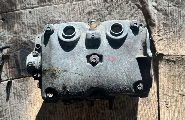 SUBARU 11039AB215 Головка блока цилиндров (ГБЦ) в наличии Чернигов