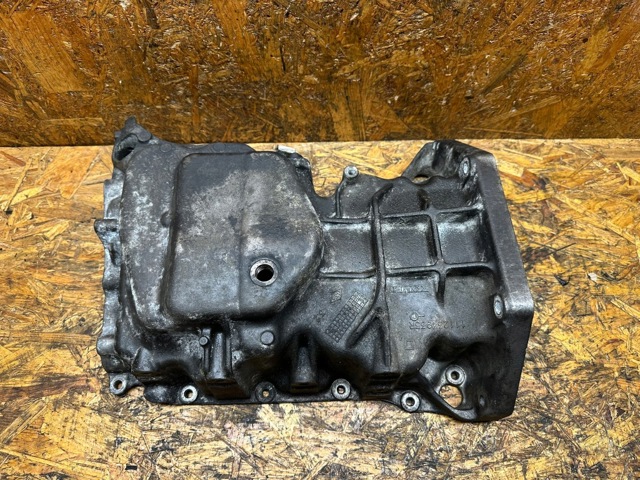 RENAULT 111234933R Поддон двигателя в наличии Черкассы