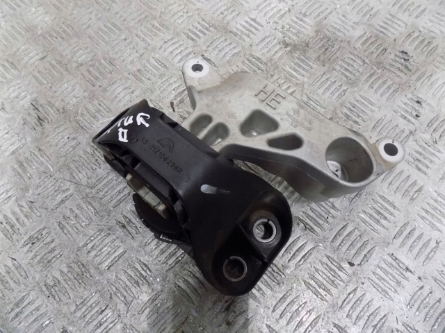 112106298R RENAULT Правая подушка двигателя купить в Киев