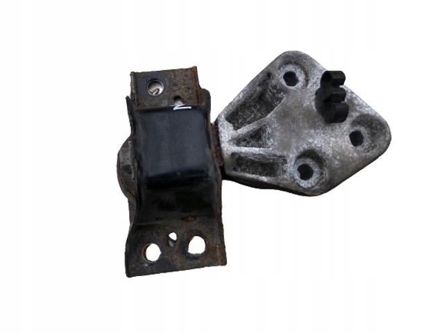 Правая подушка двигателя 11210AY600 NISSAN
