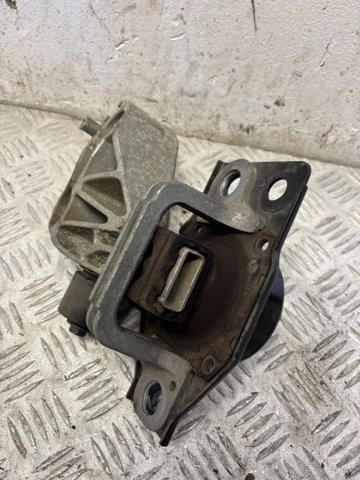 11210BB50A NISSAN купить в Кривой Рог