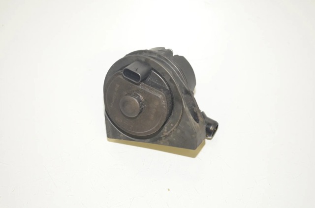BMW 11518486848 Дополнительная помпа в наличии Черкассы