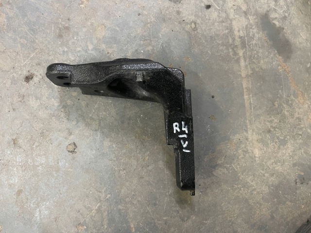 TOYOTA 1232125050 Кронштейн подушки (опоры) двигателя задней в наличии Ужгород