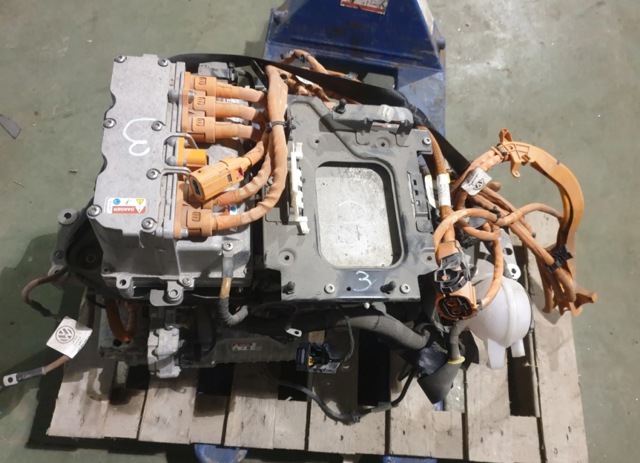 12E915682M Модуль управления (ЭБУ) заряда основной батареи купить Украина