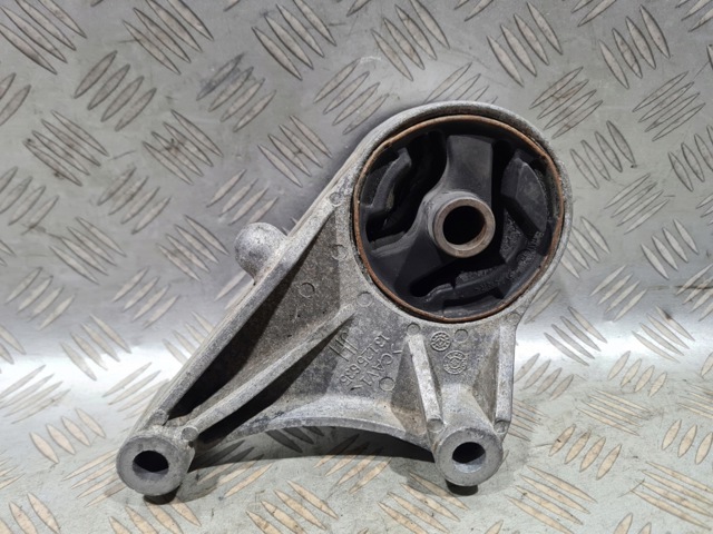 OPEL 13125635 Подушка (опора) двигателя передняя в наличии Украина