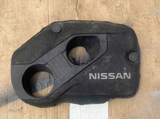 NISSAN 1404600Q0A Крышка двигателя в наличии Ровно