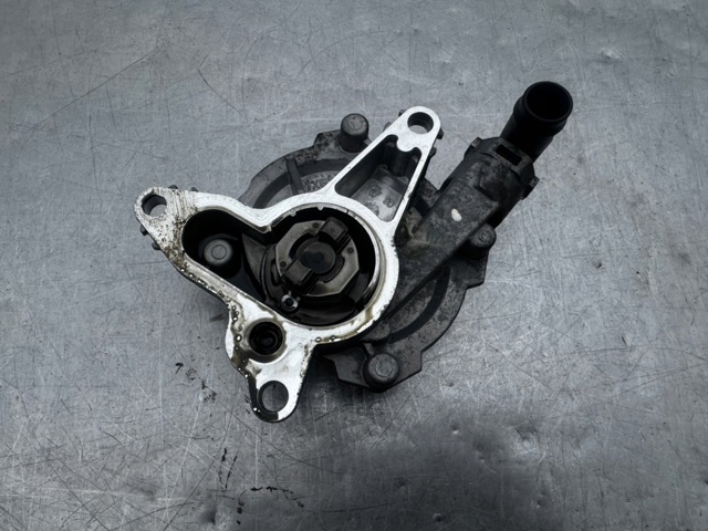 146500021R RENAULT Насос вакуумный купить в Днепр