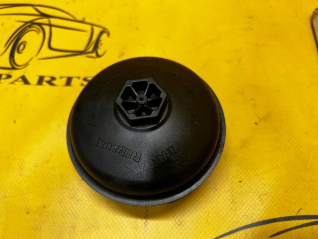 RENAULT 152082327R Крышка масляного фильтра в наличии Каменское