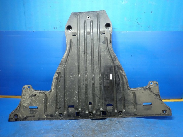 1EA825102C Защита днища задняя купить Запорожье