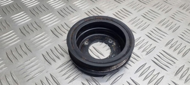 2246129 BMW Шкив помпы купить в Киев