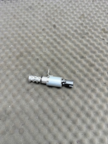 NISSAN 237963RC0A Клапан электромагнитный положения (фаз) распредвала в наличии Ровно