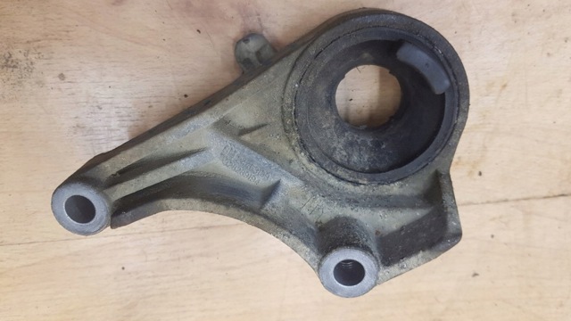 OPEL 24463129 Передняя опора двигателя в наличии Хмельницкий