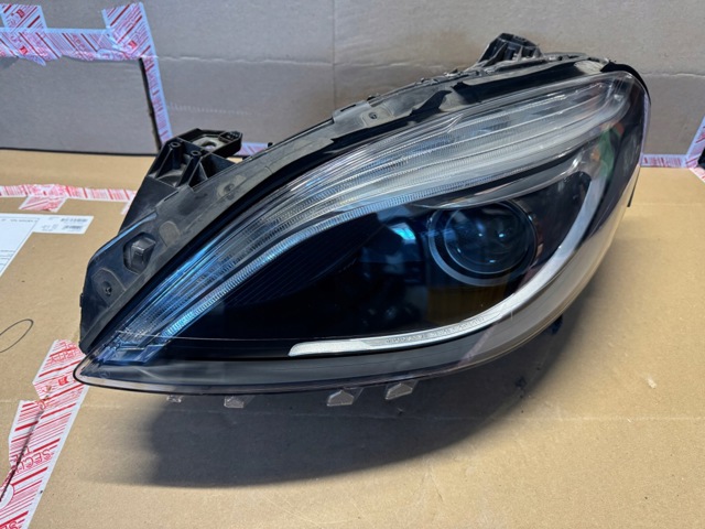 A2468200739 MERCEDES Левая фара купить в Ирпень