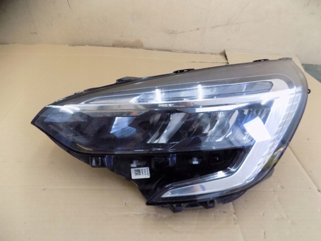260609987R RENAULT Фара левая купить в Киев