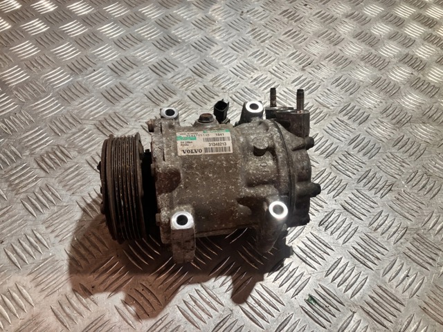 Насос кондиционера 31348213 VOLVO