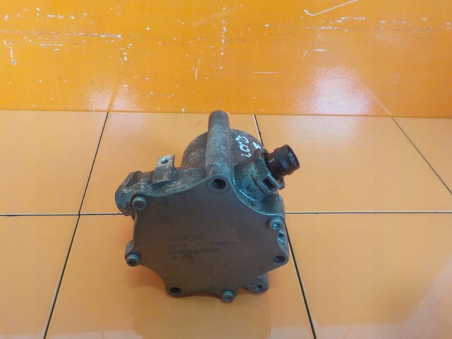 Вакуумный насос 31480558 VOLVO