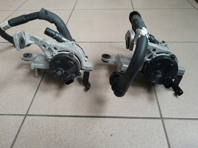 HYUNDAI 375Y3GI010 в наличии Тернополь