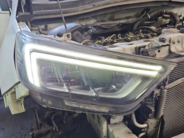 OPEL 42566567 Правая фара в наличии Хмельницкий