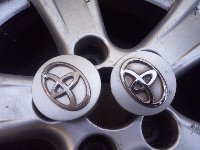 4260302201 TOYOTA Колпаки купить в Хмельницкий