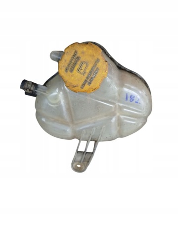  Расширительный бачок 55702164 OPEL