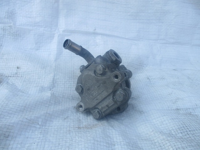 5C0422152G Насос гидроусилителя руля (ГУР) купить Днепр