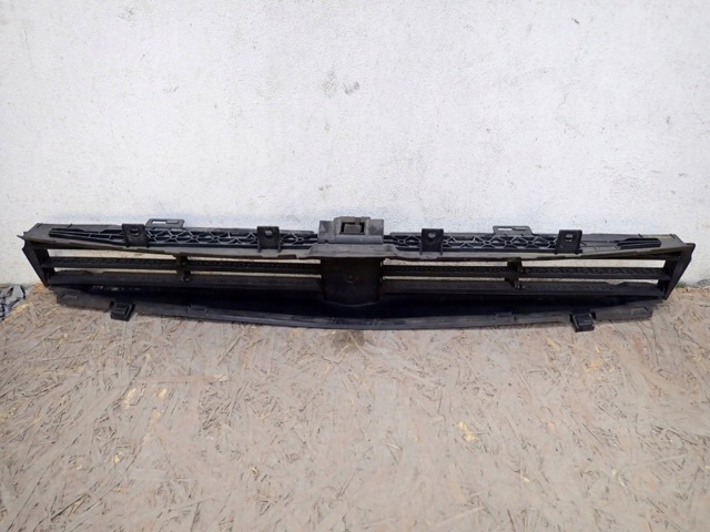 BMW 7474372 Диффузор радиатора охлаждения нижний в наличии Украина