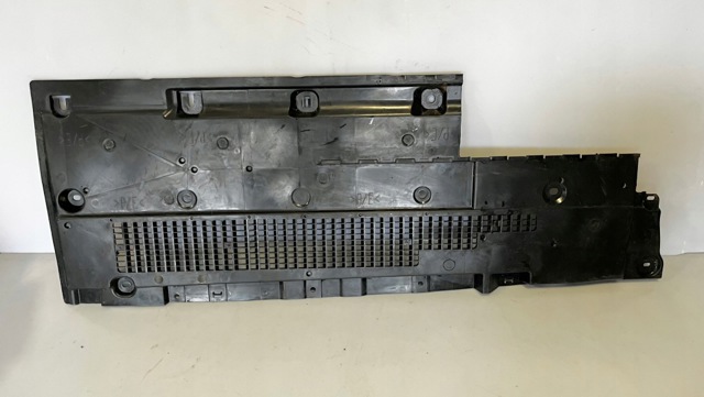 748146832R RENAULT Защита днища правая купить в Киев