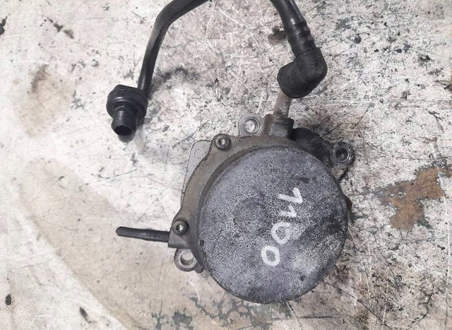 7701053899 Renault (RVI)