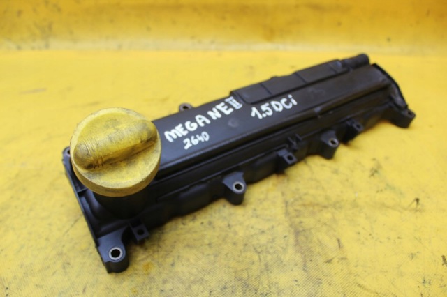 RENAULT 8200251101 Крышка клапанная в наличии Николаев