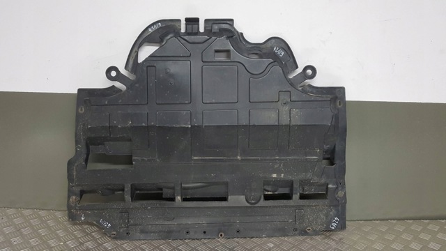 RENAULT 8200832572 Защита двигателя, поддона (моторного отсека) в наличии Львов