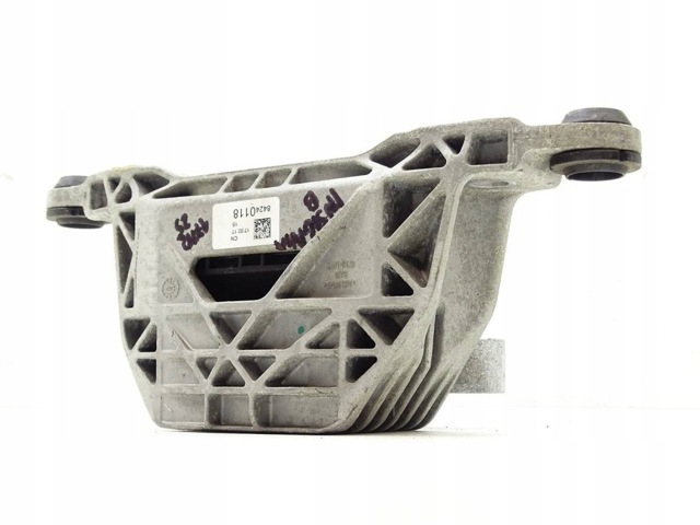 OPEL 84240118 в наличии Украина