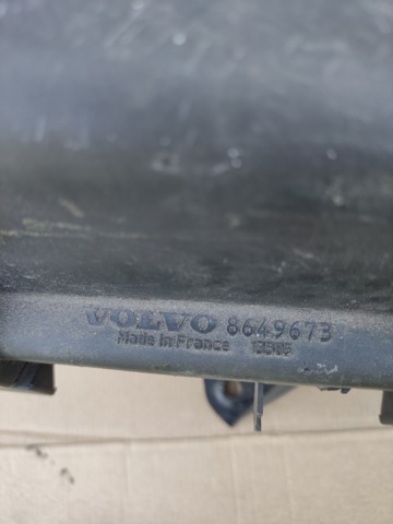 8649673 VOLVO Корпус воздушного фильтра купить в Павлоград