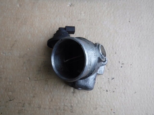 Дроссельная заслонка 8D0145950C VAG