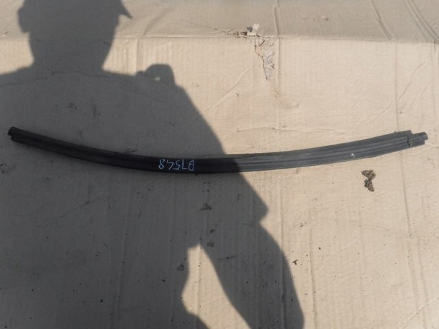 8E0121331 VAG