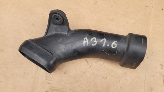 VAG 8L0129604 Впускной патрубок воздушного фильтра в наличии Ирпень