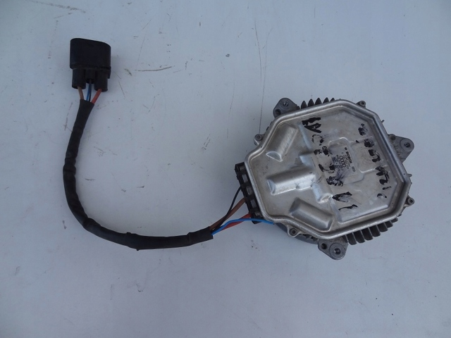 VAG 8W0959455AA Электровентилятор охлаждения в сборе (мотор+крыльчатка) левый в наличии Черновцы