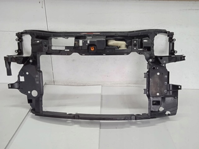 VAG 8Z0805594B Суппорт радиатора в сборе (монтажная панель крепления фар) в наличии Украина