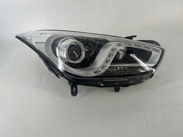 921023Z005 HYUNDAI Правая фара купить в Украина