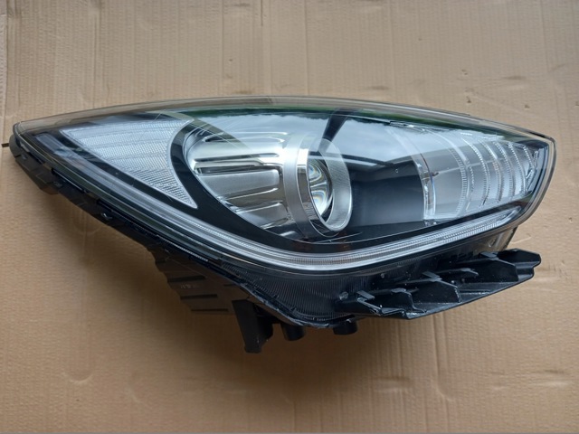 HYUNDAI 92102G5160 Фара правая в наличии Кривой Рог