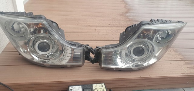9608200639 MERCEDES Фара правая купить в Кривой Рог