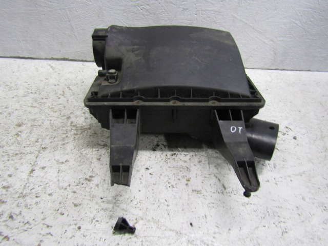 A0000905001 MERCEDES Корпус воздушного фильтра купить в Хмельницкий
