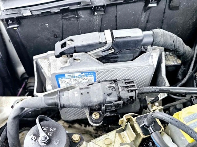 ЭБУ двигателем A0165457632 MERCEDES
