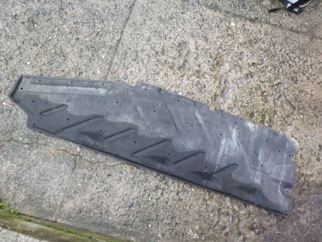A2466190138 MERCEDES Защита днища левая купить в Харьков